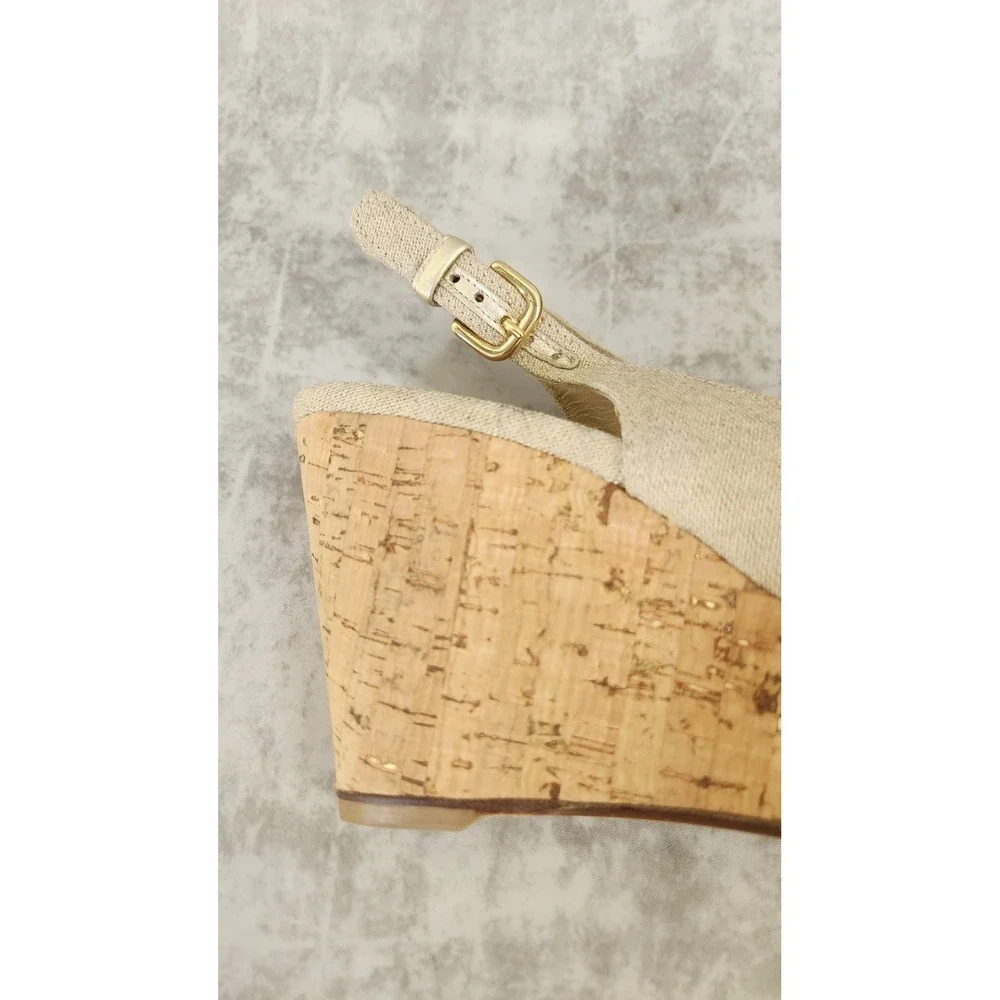 Stuart Weitzman Wedge Sandal Womens 9M Gold Linen Cork Peep Toe Bow Quiet Luxury - Picture 5 of 12